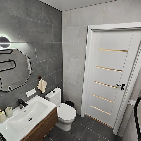 Urban Oasis Apartman *